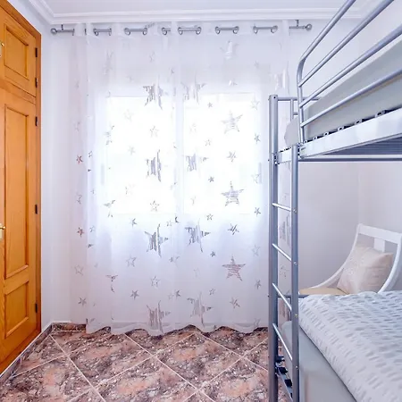 Holiday Goleta Mariblanca Apartamento *